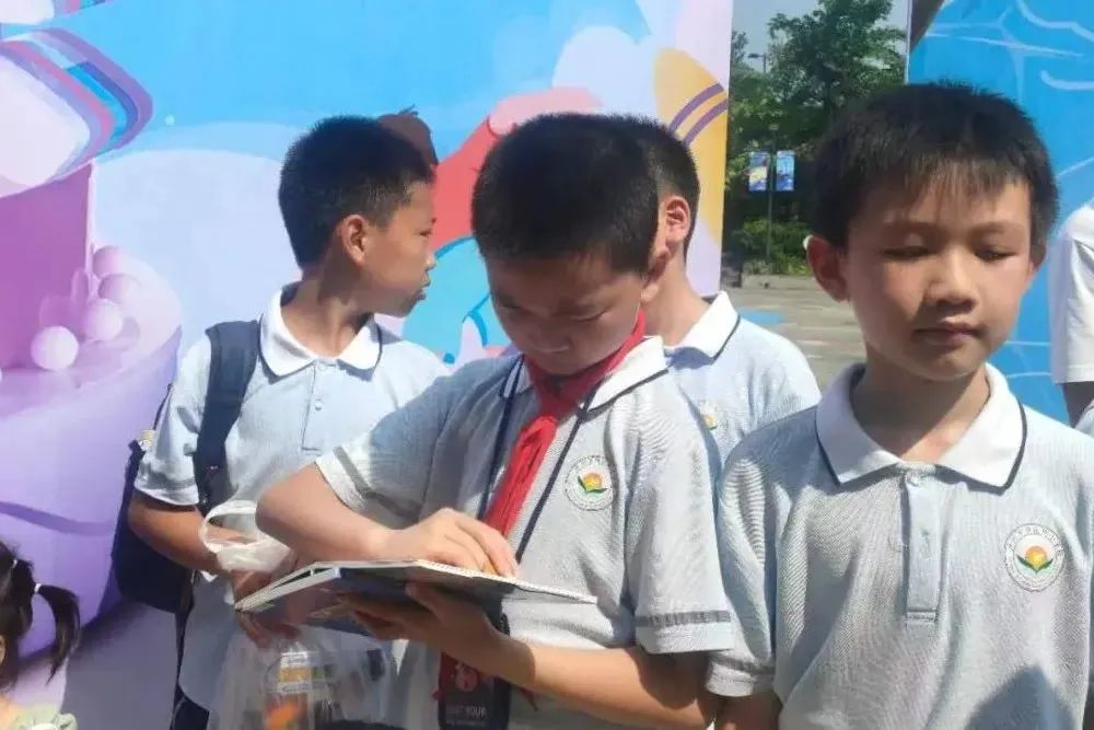 快乐成长·享受阳光|关爱留守儿童沙滩公益活动(图7)