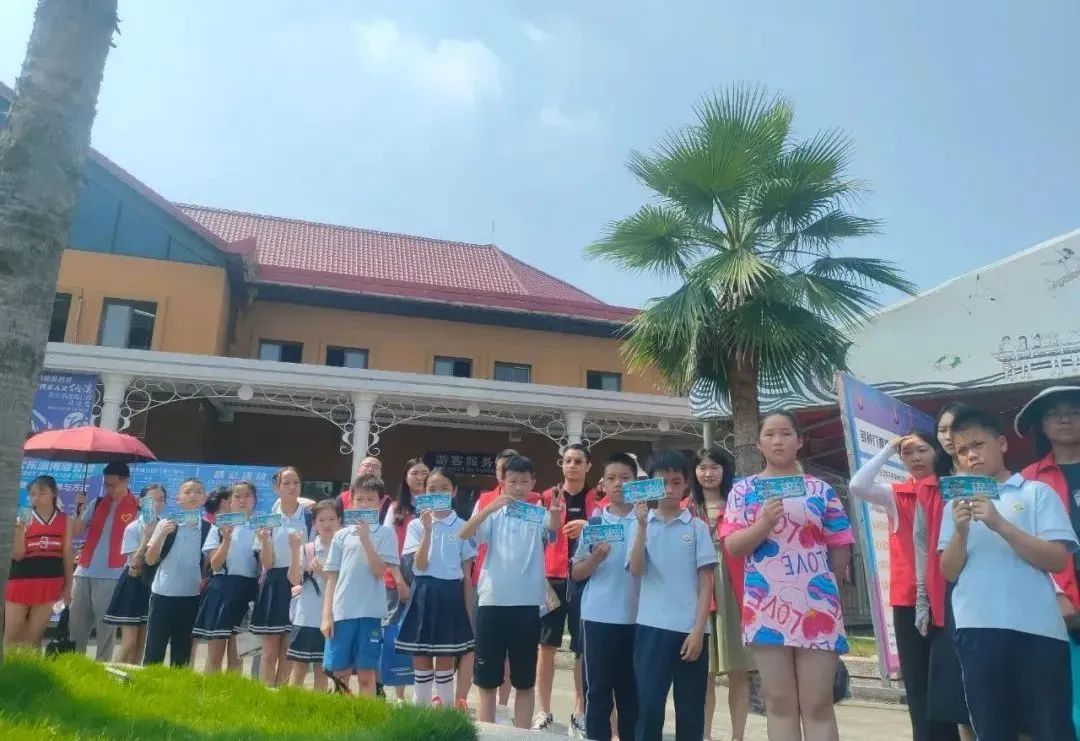 快乐成长·享受阳光|关爱留守儿童沙滩公益活动(图8)