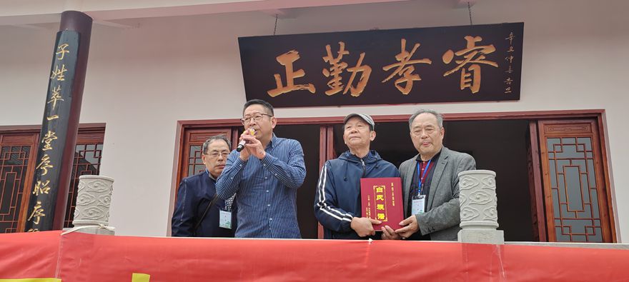 微信图片_20250407154838.jpg